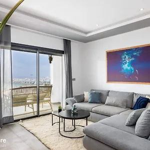Stayhere Beachfront Escape Apartment